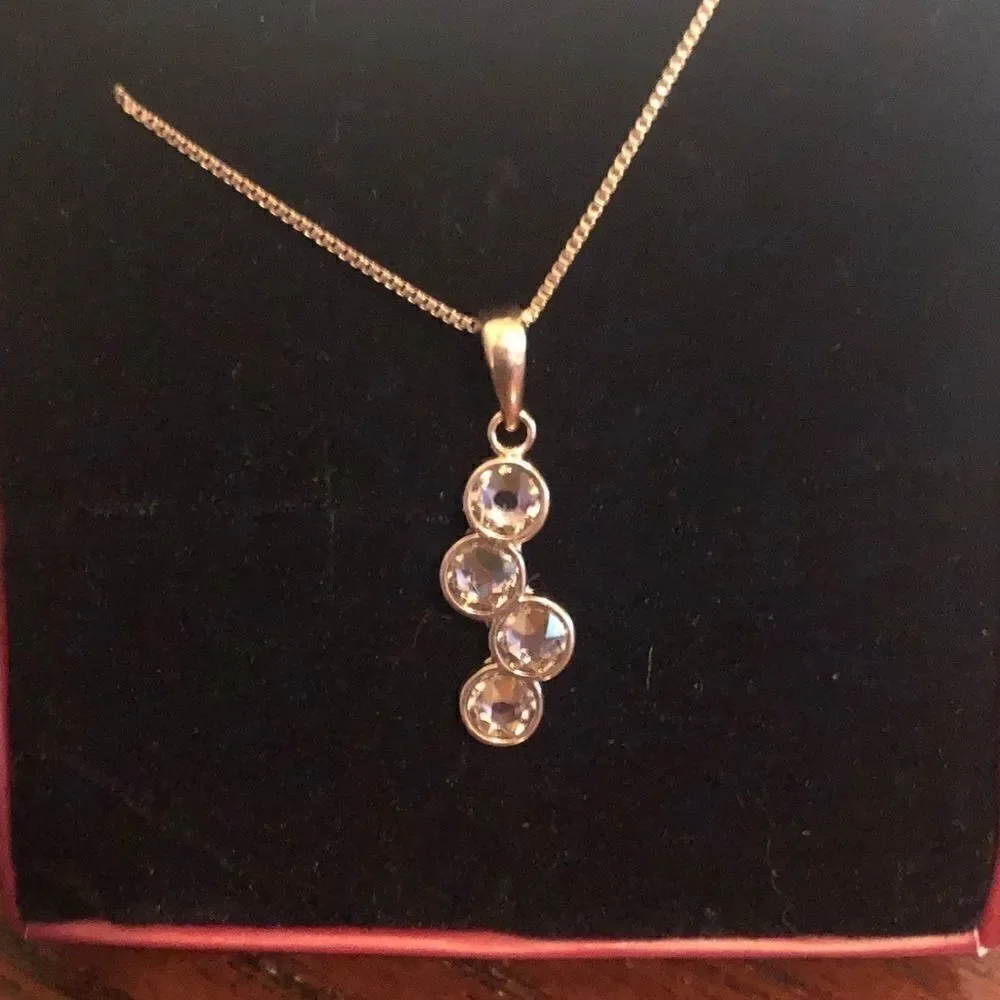 Swarovski authentic Crystals Rosa Gold plated
